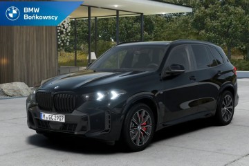 Dostępne kilka wariantów wyposażeniowych oraz kolorystycznych.